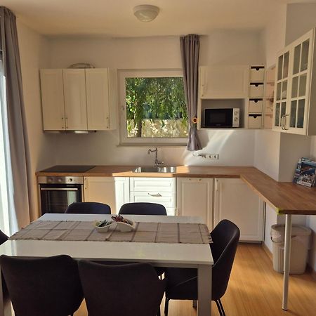 Luxury Two-Floor Apartment In Petrcane With Garden And Pool Buitenkant foto