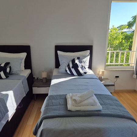 Luxury Two-Floor Apartment In Petrcane With Garden And Pool Buitenkant foto
