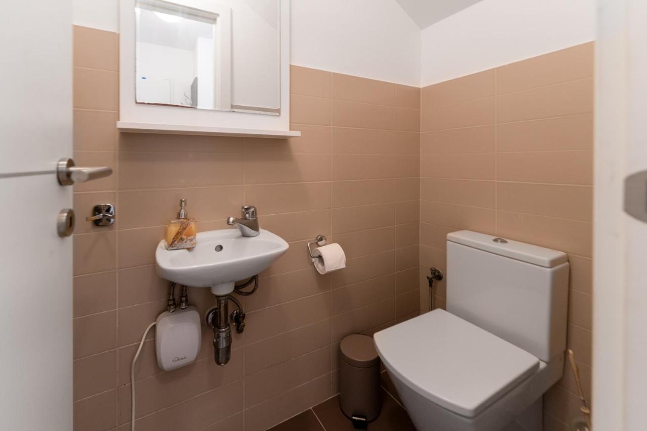 Luxury Two-Floor Apartment In Petrcane With Garden And Pool Buitenkant foto