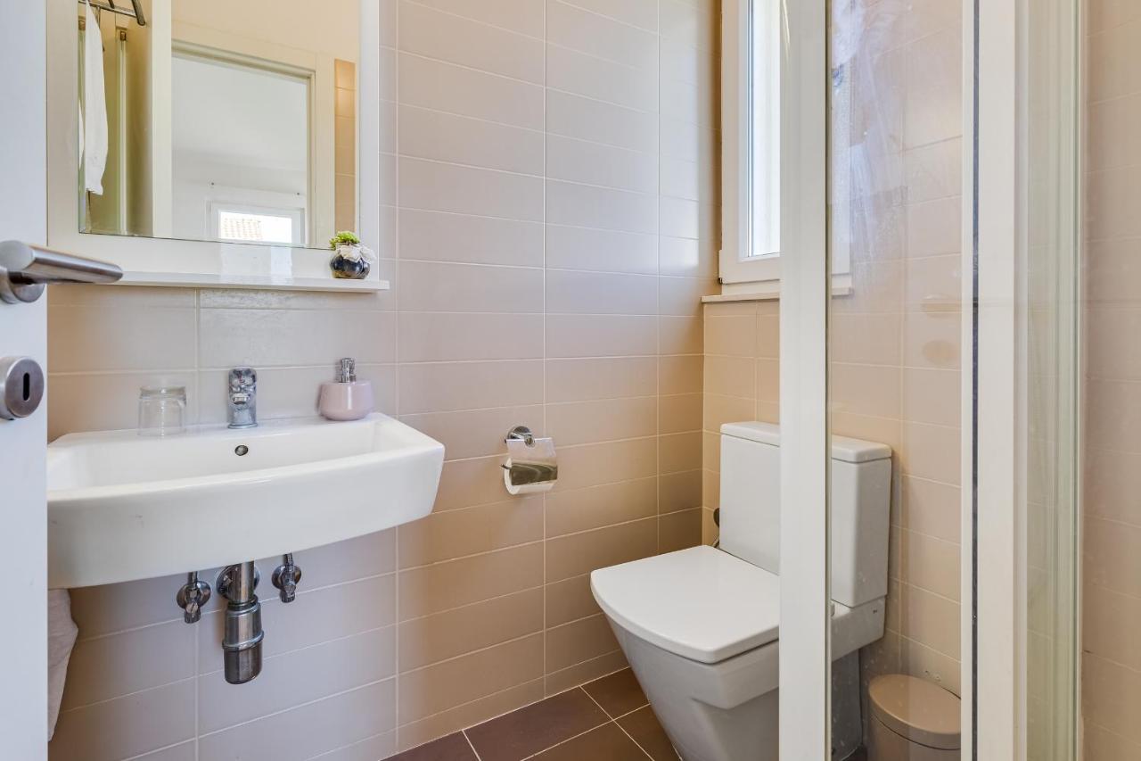 Luxury Two-Floor Apartment In Petrcane With Garden And Pool Buitenkant foto