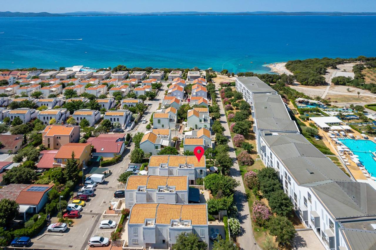 Luxury Two-Floor Apartment In Petrcane With Garden And Pool Buitenkant foto