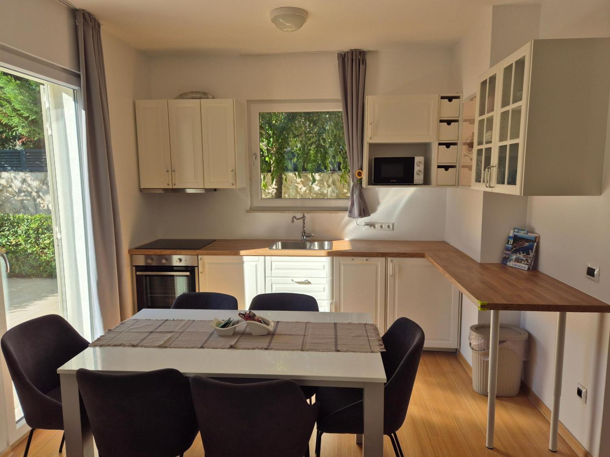Luxury Two-Floor Apartment In Petrcane With Garden And Pool Buitenkant foto